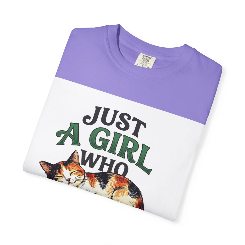 Just a Girl Who Loves Cats T-Shirt