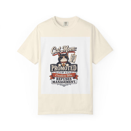 Cat Mom T‑Shirt – "Promoted to Cat Mom" Funny Cat Lover Gift