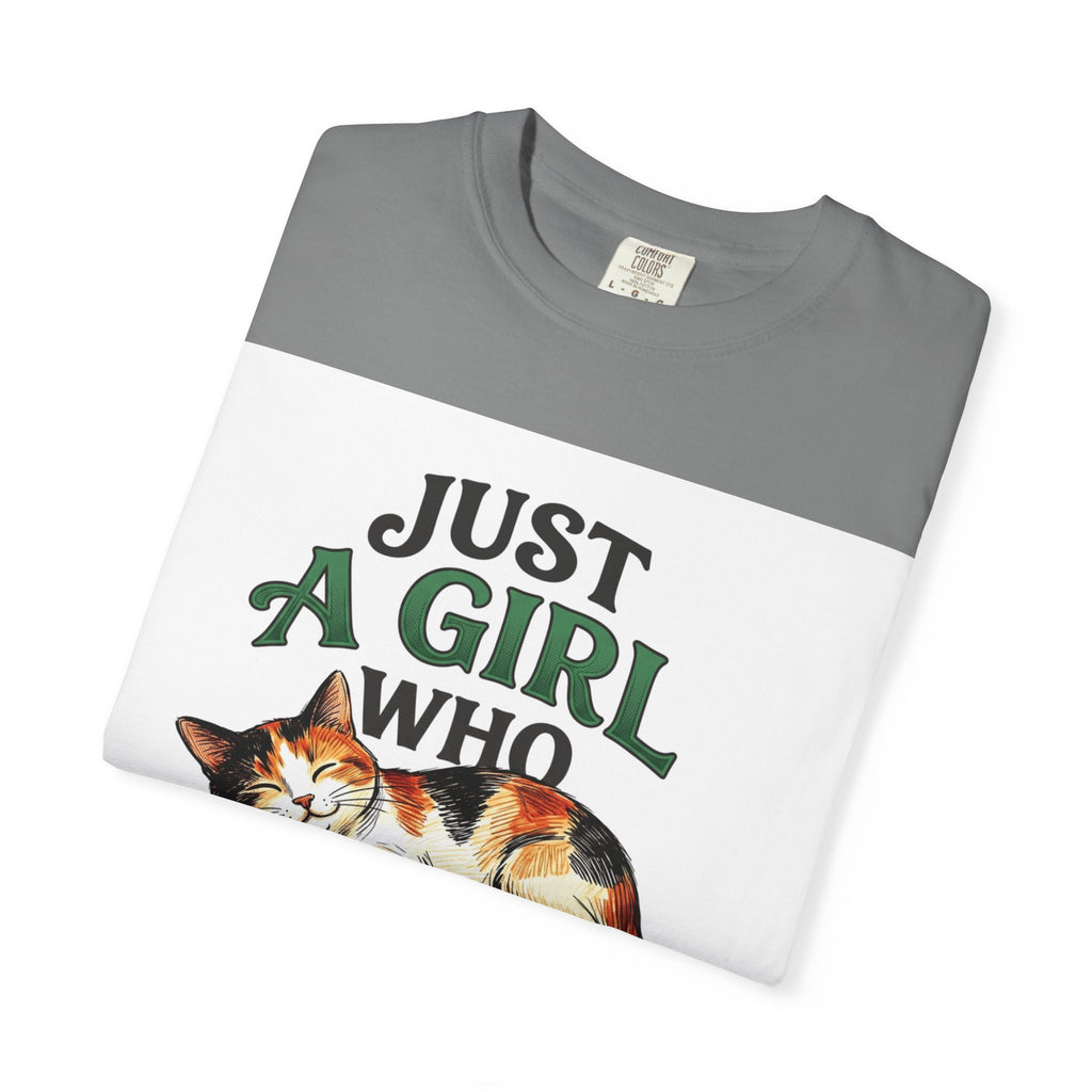 Just a Girl Who Loves Cats T-Shirt