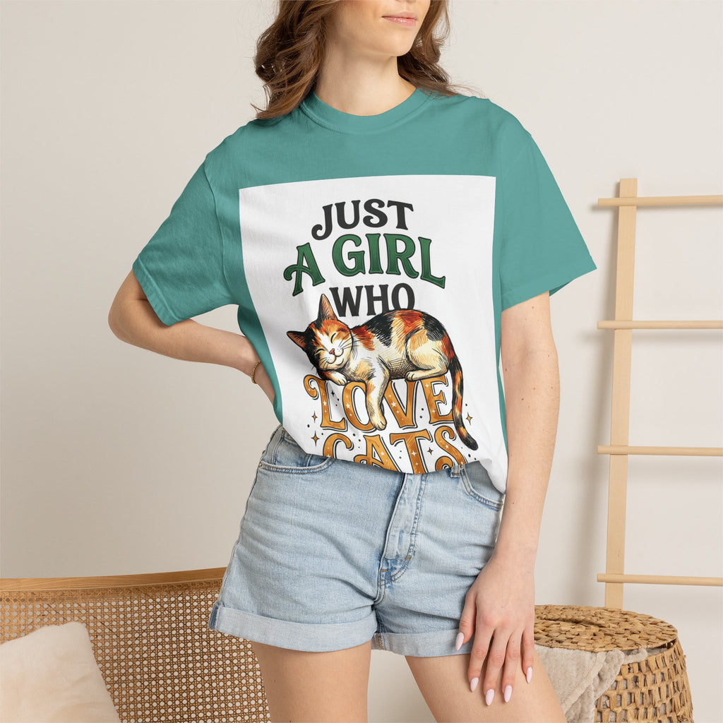 Just a Girl Who Loves Cats T-Shirt